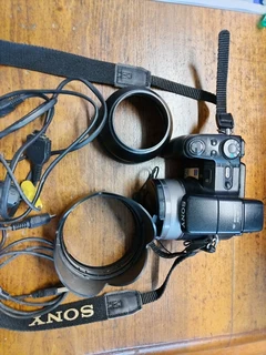 DIGITAL STILL  CAMERA   IN EXCELLENT  CONDITION