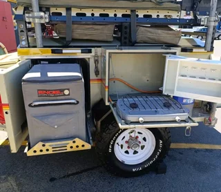 BUSHBABY 4x4 camping trailer