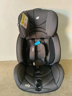JOIE BABY SEAT