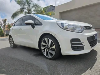 2015 KIA RIO 1.4 TEC MANUAL GEARBOX