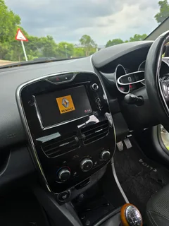 2013 Renault Clio Hatchback