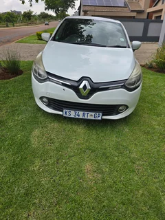 2013 Renault Clio Hatchback