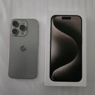 iPhone 15 Pro 128gb + Box, cover, screen. Protector