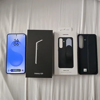 Samsung S25 Dual SIM 256gb + R1000 Samsung Cover