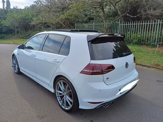 2017 Volkswagen (VW) Golf 7 R 2.0 TSi R DSG (213 kW)