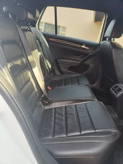 2017 Volkswagen (VW) Golf 7 R 2.0 TSi R DSG (213 kW)