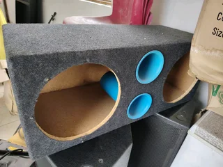 Double 12&#39; subwoofer box