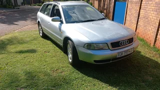 AUDI A4 1.8 AVANT NON TURBO STATION WAGON AUTO ELDERLY GENTLEMANS VEHICLE