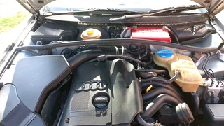 AUDI A4 1.8 AVANT NON TURBO STATION WAGON AUTO ELDERLY GENTLEMANS VEHICLE