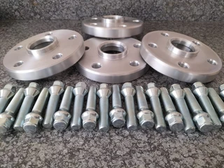 Golf/Polo wheel spacers