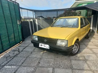 Opel kadett 1600 5 speed  0760278380