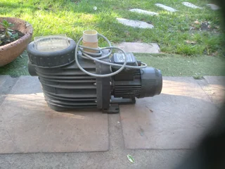 Pool pump