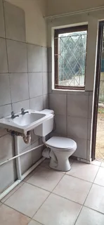 Very spacious clean one bedroom  flat