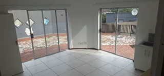 Very spacious clean one bedroom  flat