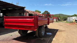 Trailer With Drop-sides