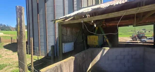 SILO AND ELEVATORS 1000 TON