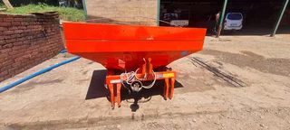 Khun Mds 19.1q Fertilizer Spreader