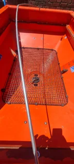 KHUN MDS 19.1Q FERTILIZER SPREADER