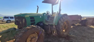 John Deere 6330