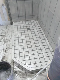 PROFESSIONAL TILERS ( BENIE TILES Pty Ltd)