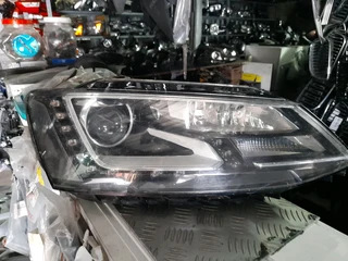 Jetta 6 Headlamp