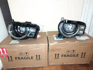 LAND ROVER HEADLIGHTS