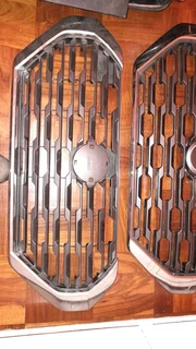 NISSAN MAGNITE GRILLES