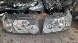 LAND ROVER SPORT HEADLIGHTS