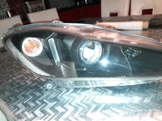 MASERATI HÈADLAMP