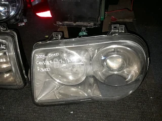 CRYSLER HEADLIGHTS