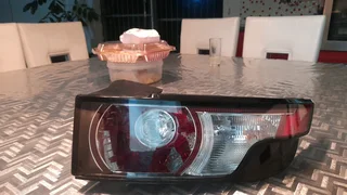 LAND ROVER TAIL LIGHT