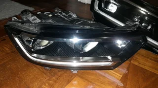 T-ROC HEADLIGHT