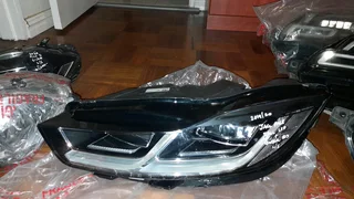 JAGUAR HEADLAMP