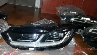 JAGUAR HEADLAMP