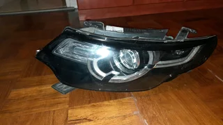 Land Rover Headlight