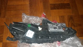 JEEP CHEROKÈE HEADLIGHTS