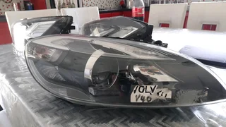 Volvo V40/s40 Headlight
