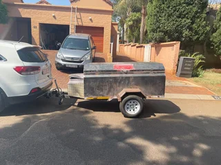 2021 - Ad posted by chris de ridder