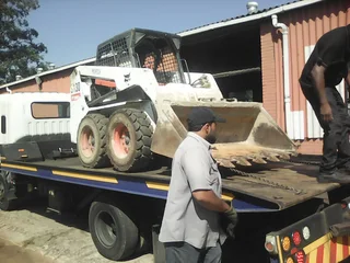 Repair and Maintenance Engineering service to all Earthmoving equipment