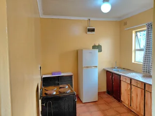 1 BEDROOM GRANNY FLAT - BELLAIR
