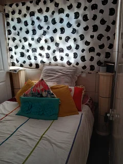 1 BED APARTMENT FOR RENT RESERVOIR HILLS R 3500 ON TAXI ROUTE