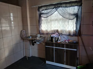 1 BED APARTMENT FOR RENT RESERVOIR HILLS R 3500 ON TAXI ROUTE