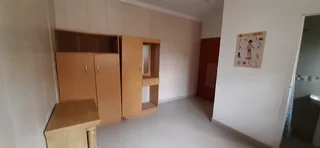 BEAUTIFUL 1 BEDROOM APARTMENT TO RENT IN WESTVILLE R 5000