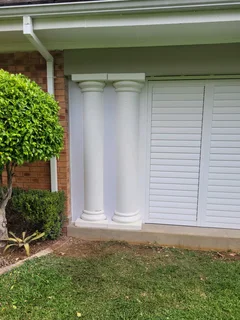 ALUMINUM WINDOWS DOORS SHOWERS