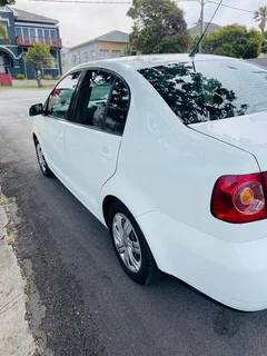 Vw Polo Vivo Sedan 1.4i In A Mint Condtion Car Drives Extremly Smooth Call/Watsapp 0842239563