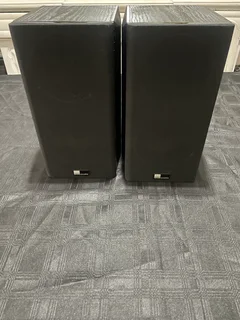 Pure Acoustic Bookshelf/Surround Loud