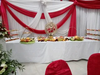 16 days ceremony decor to hire