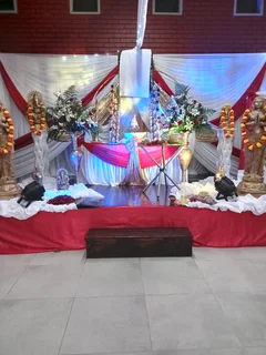 Ceremony decor to hire