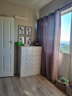 Beautiful Apartment in Prime Pinetown Location — Move-in Ready!