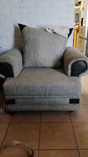 3 piece lounge suite